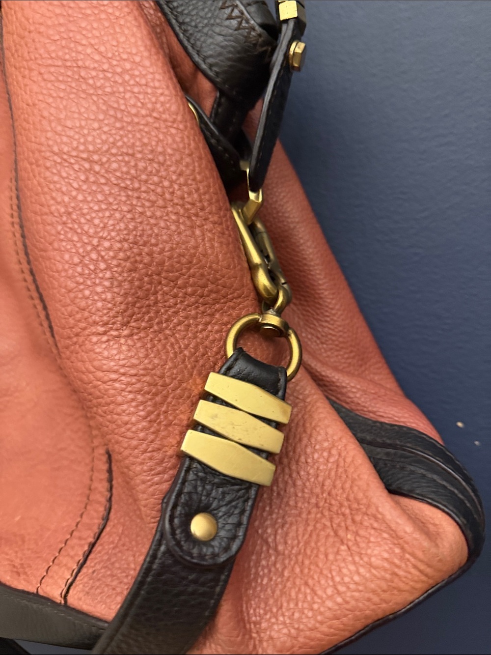 orYANY SY918 Burnt Orange Pebbled Leather Satchel Tote Shoulder Bag very clean! - Picture 4 of 11